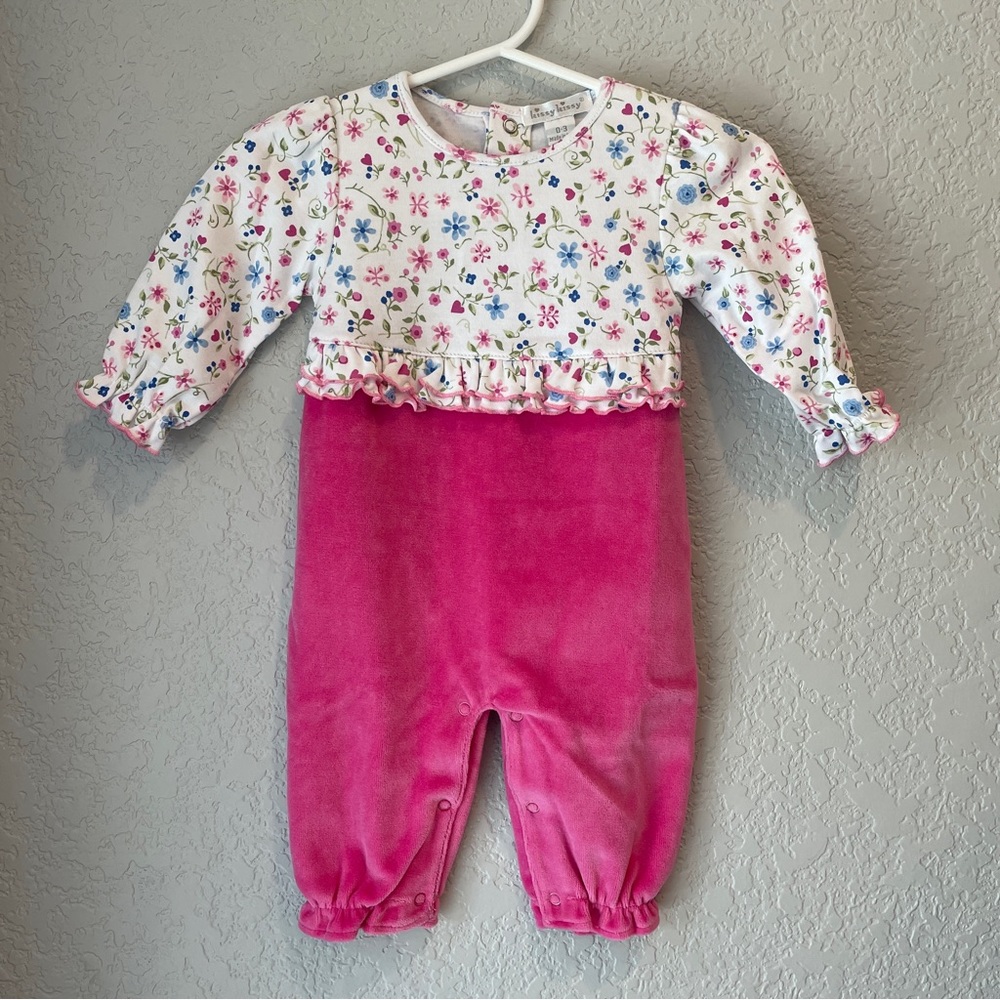 Pink floral Kissy Kissy long sleeve Romper, size 0-3mo NWT